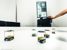 Groupes de Robots_J-2235