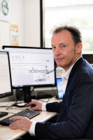 Alexander Kuhn_M2_1437